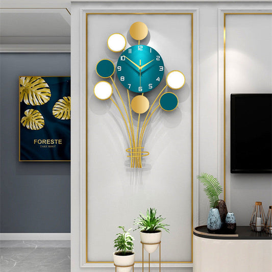 Light Luxury Creative Home Decoration Fashion Simple Wall Clock